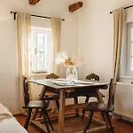 Kranach 28 Weinberg Hideaways Mit Whirlpool Und Sauna Feriehus *