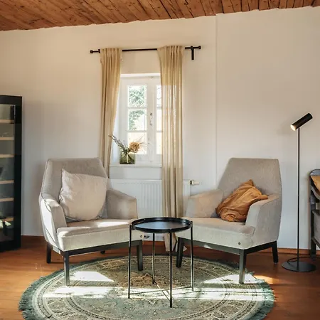 Casa de Férias Kranach 28 Weinberg Hideaways Mit Whirlpool Und Sauna *