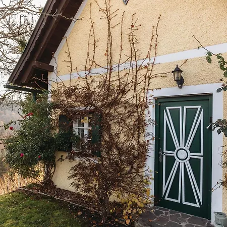 Kranach 28 Weinberg Hideaways Mit Whirlpool Und Sauna *